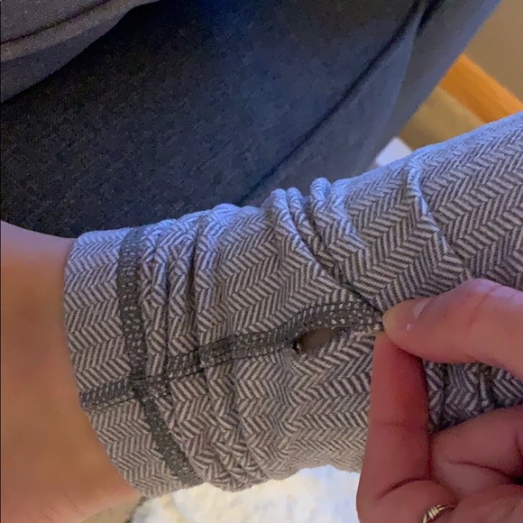 ✰ Lululemon Leggings ✰ - Picture 4 of 4